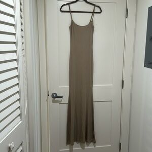 Skims bodycon dress nude